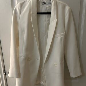Zara White Textured Blazer with Relaxed Fit